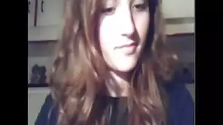 أفعال سحاقية ساخنة: متعة ثلاثية غير رسمية
