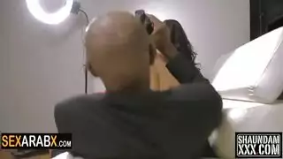 سكس العاهرة الضخمة